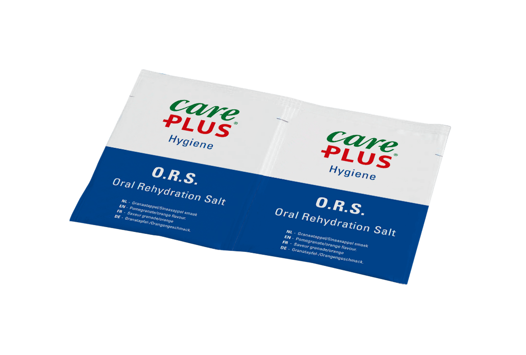 ORS-Sachets-Granaatappel Care Plus ORS tegen uitdroging in de smaken granaatappel en sinaasappel in handige zakjes.